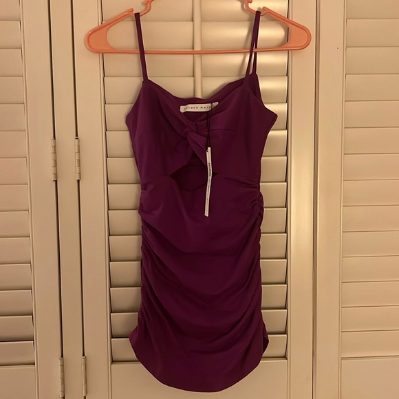 Susana Monaco Tops - NWT Susana Monaco Twist Front Top XS